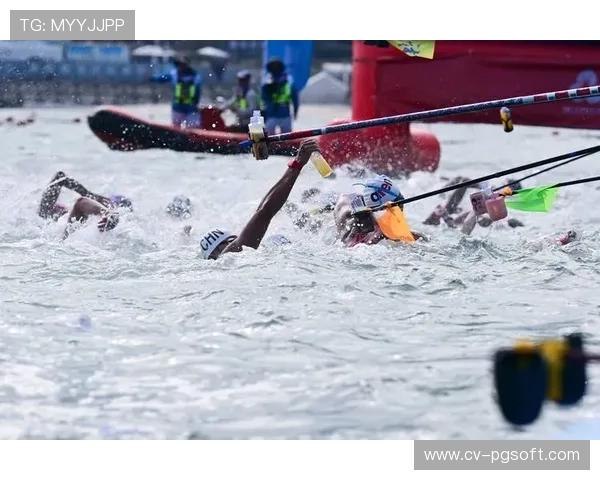 深圳桔钓沙海域首办马拉松游泳，气象AI模型精准护航